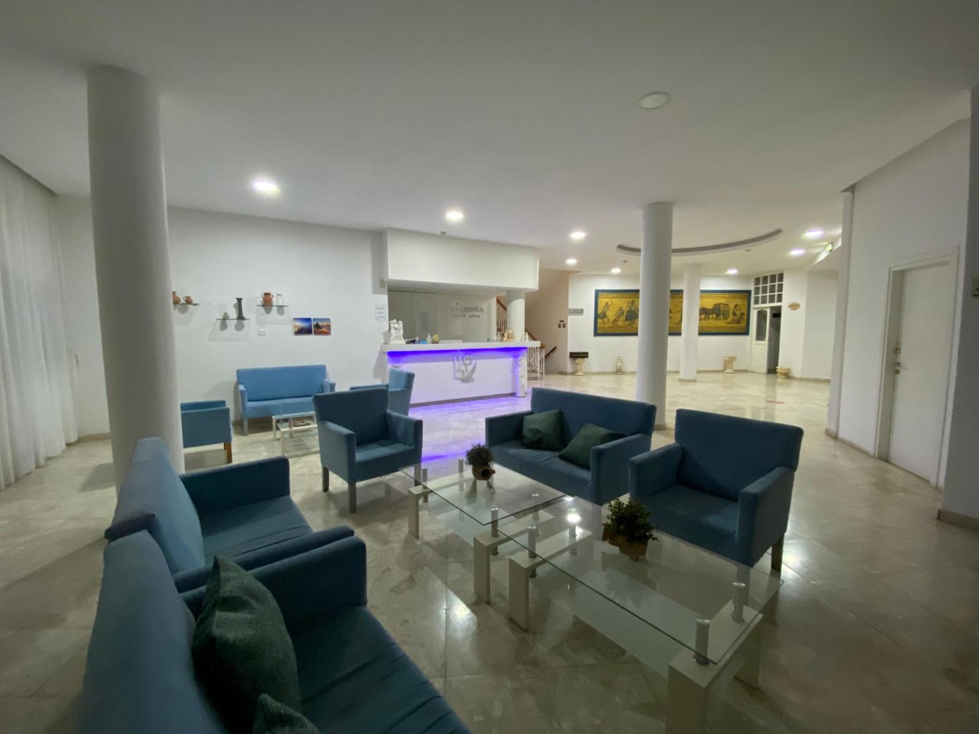 Boronia Hotel Apartments Larnaca Ngoại thất bức ảnh