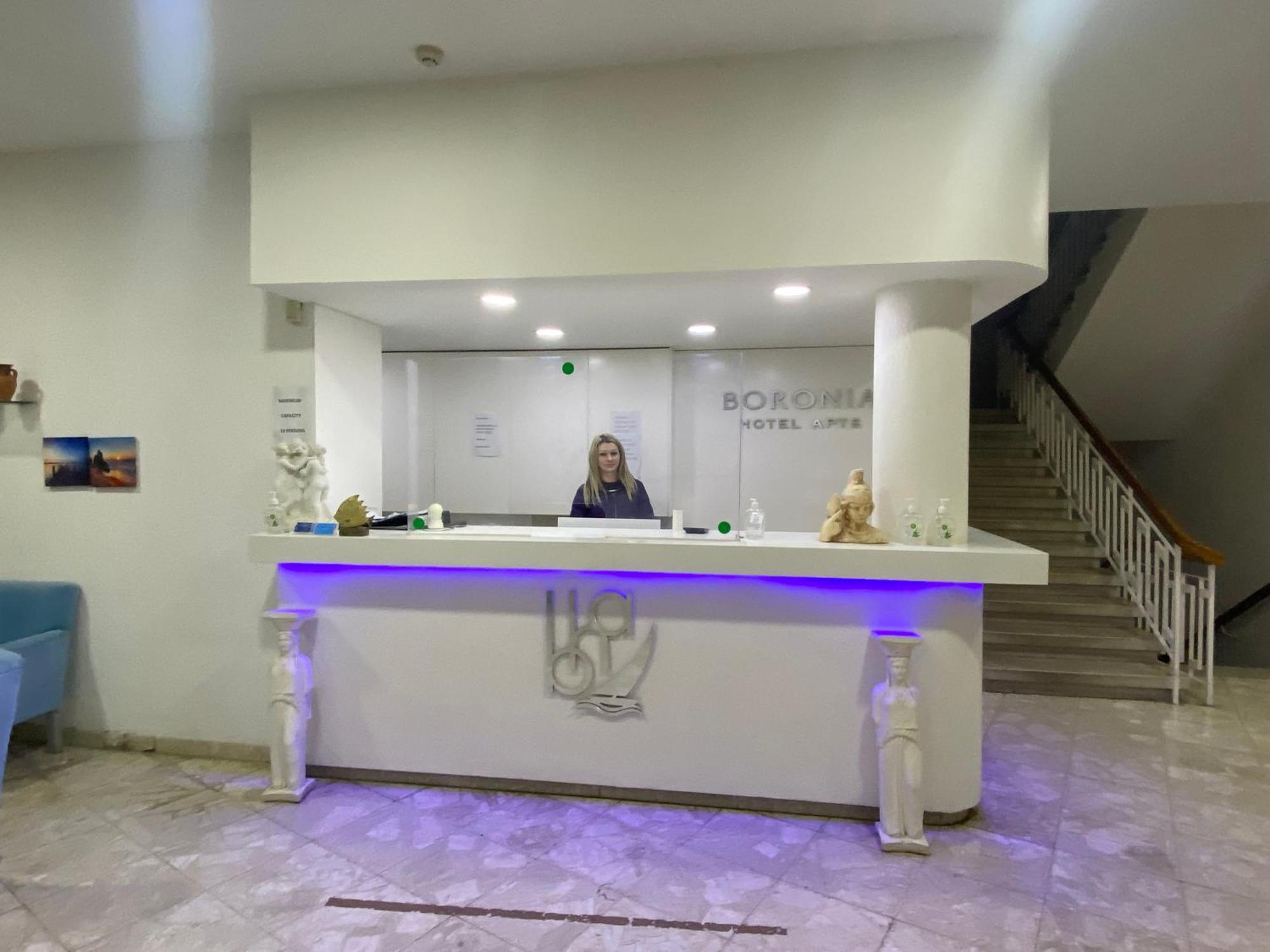 Boronia Hotel Apartments Larnaca Ngoại thất bức ảnh